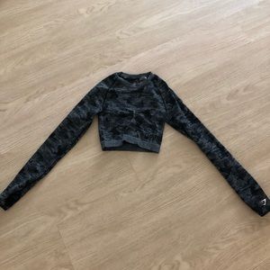 Gymshark CAMO SEAMLESS LONG SLEEVE CROP TOP